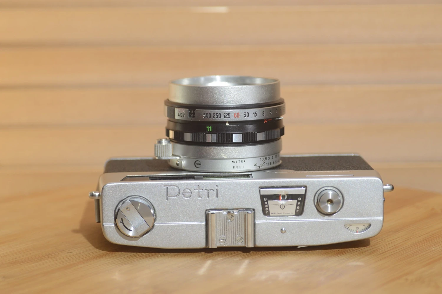 Vintage Petri 7s 35mm Range Finder Camera With Case. Fantastic Condition. 4 Vintage Petri 7s 35mm Range Finder Camera With Case. Fantastic Condition. - Image 2