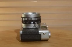 Vintage Petri 7s 35mm Range Finder Camera With Case. Fantastic Condition. 13 Vintage Petri 7s 35mm Range Finder Camera With Case. Fantastic Condition. -Cameras Sale Shop DSC 0161 1e593f35 4f86 4379 8d69 35ad21c39bbb