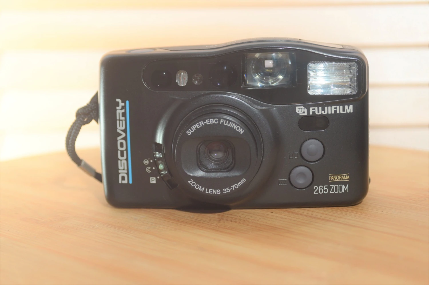 Fujifilm Zoom Discovery Panorama 265 Compact Camera With Case. 3 Fujifilm Zoom Discovery Panorama 265 Compact Camera With Case.