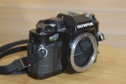 Black Olympus OM40 Programme 35mm SLR (body Only). Good Condition. -Cameras Sale Shop DSC 0192 e58c7637 da44 4081 9276 0f484220f197