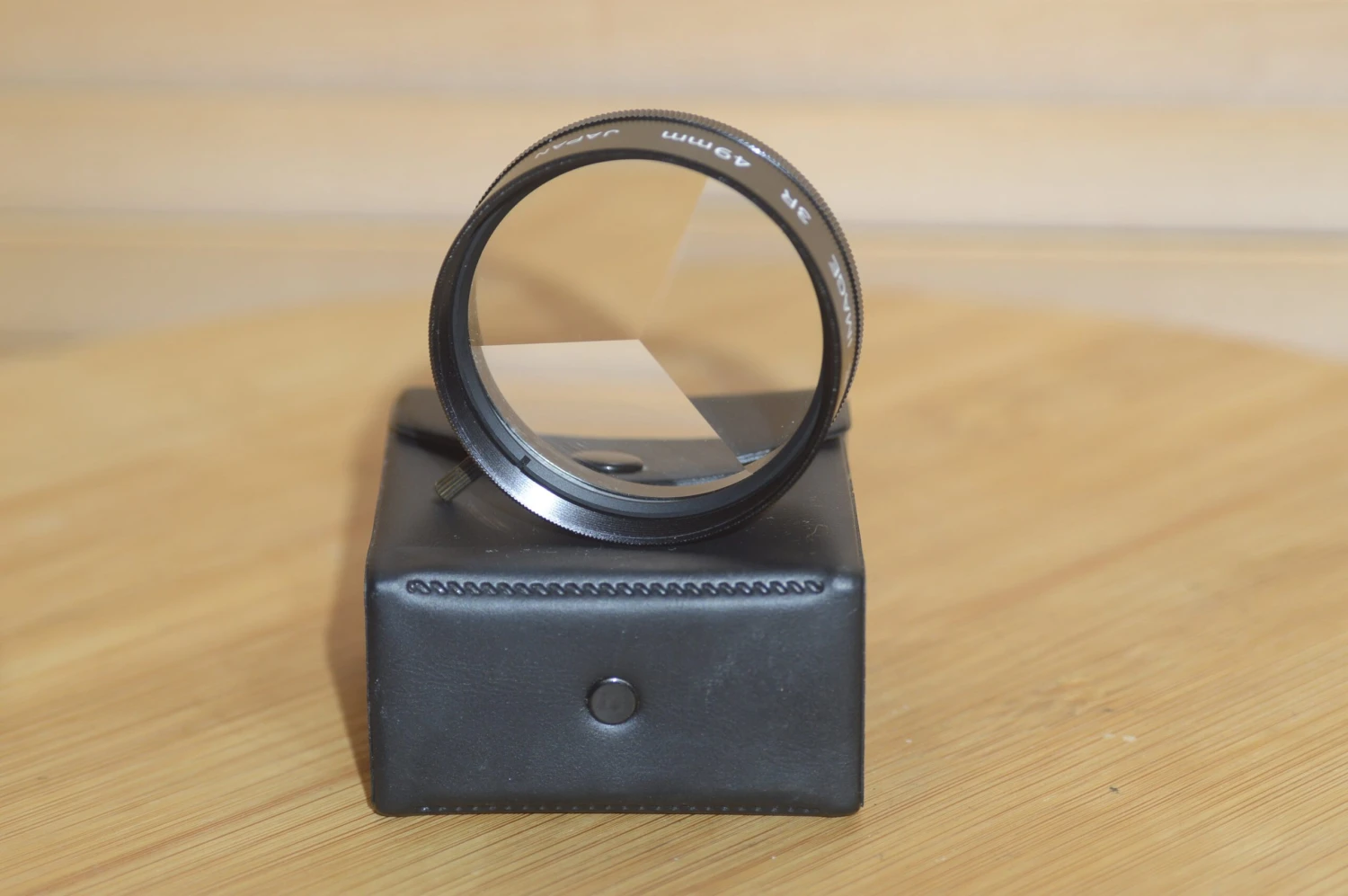 Multiple Vision 3R 49mm Thread Filter With Case. Great For Getting That Kaleidoscope Effect. Great For 35mm Photography And Digital! 3 Multiple Vision 3R 49mm Thread Filter With Case. Great For Getting That Kaleidoscope Effect. Great For 35mm Photography And Digital!