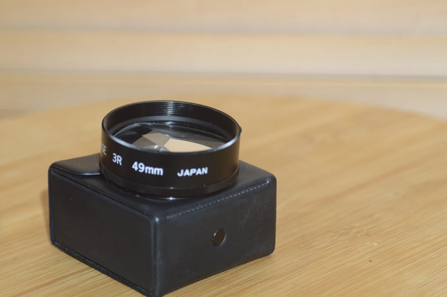 Multiple Vision 3R 49mm Thread Filter With Case. Great For Getting That Kaleidoscope Effect. Great For 35mm Photography And Digital! 5 Multiple Vision 3R 49mm Thread Filter With Case. Great For Getting That Kaleidoscope Effect. Great For 35mm Photography And Digital! - Image 3