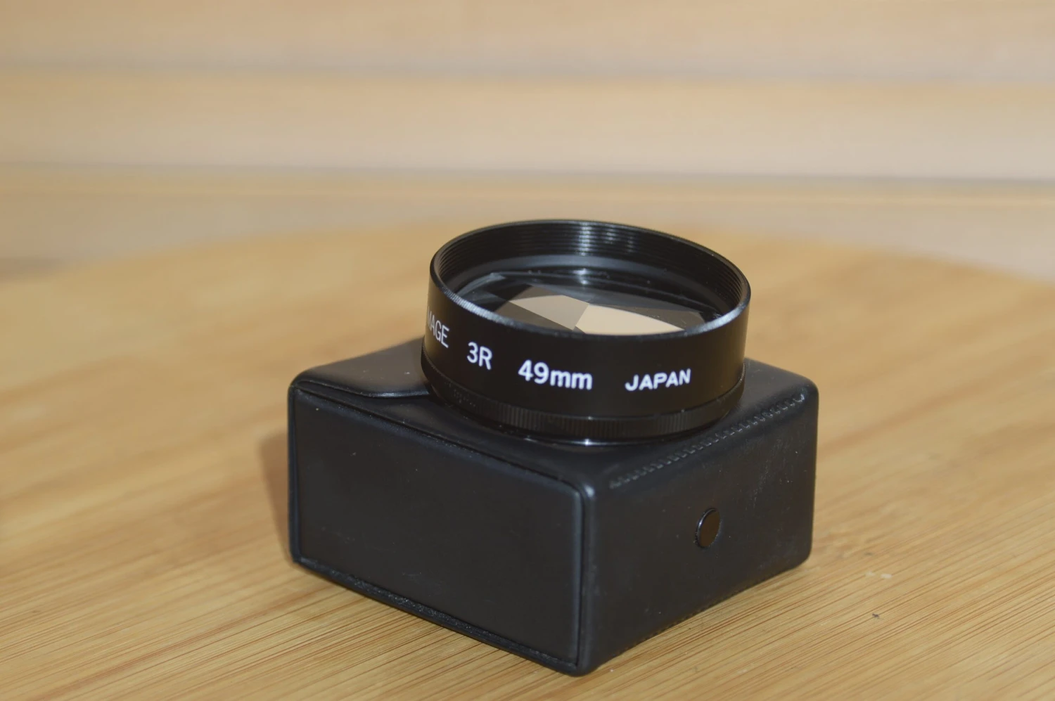 Multiple Vision 3R 49mm Thread Filter With Case. Great For Getting That Kaleidoscope Effect. Great For 35mm Photography And Digital! 6 Multiple Vision 3R 49mm Thread Filter With Case. Great For Getting That Kaleidoscope Effect. Great For 35mm Photography And Digital! - Image 4