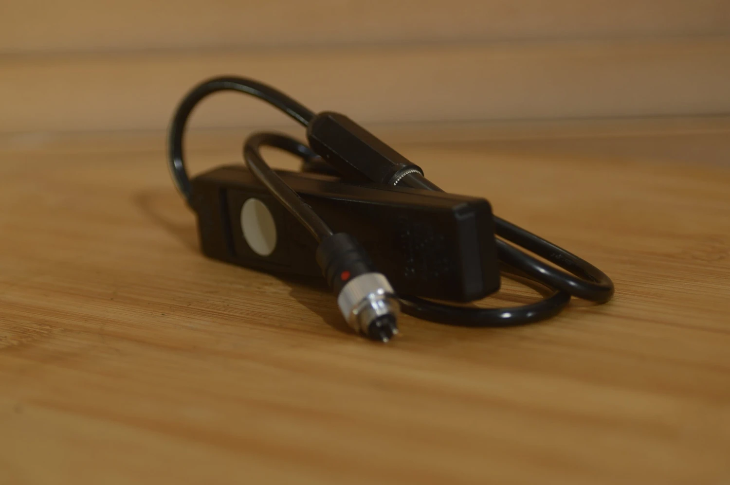 Canon EOS Shutter Release Cable 60 T3. Super Useful For Long Exposures And Self Portrait Photography 8 Canon EOS Shutter Release Cable 60 T3. Super Useful For Long Exposures And Self Portrait Photography - Image 6