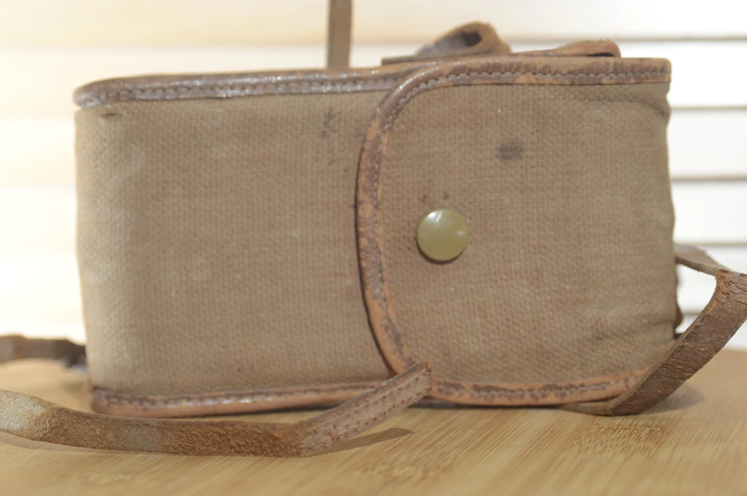 Houghton Butcher May Fair Medium Format Folding Camera. Great As A Prop Or For Experimental Photography 12 Houghton Butcher May Fair Medium Format Folding Camera. Great As A Prop Or For Experimental Photography - Image 10