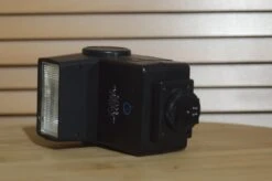 Boxed Vivitar 550FD C/R Auto Thyristor Flash. Dedicated For Canon And Ricoh SLRs. -Cameras Sale Shop DSC 0309