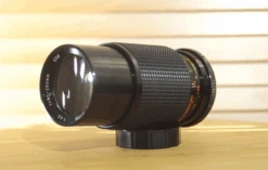 Mitakon Minolta MD Fit 80-200mm F4.5 MC Macro Zoom Lens. Beautiful Condition