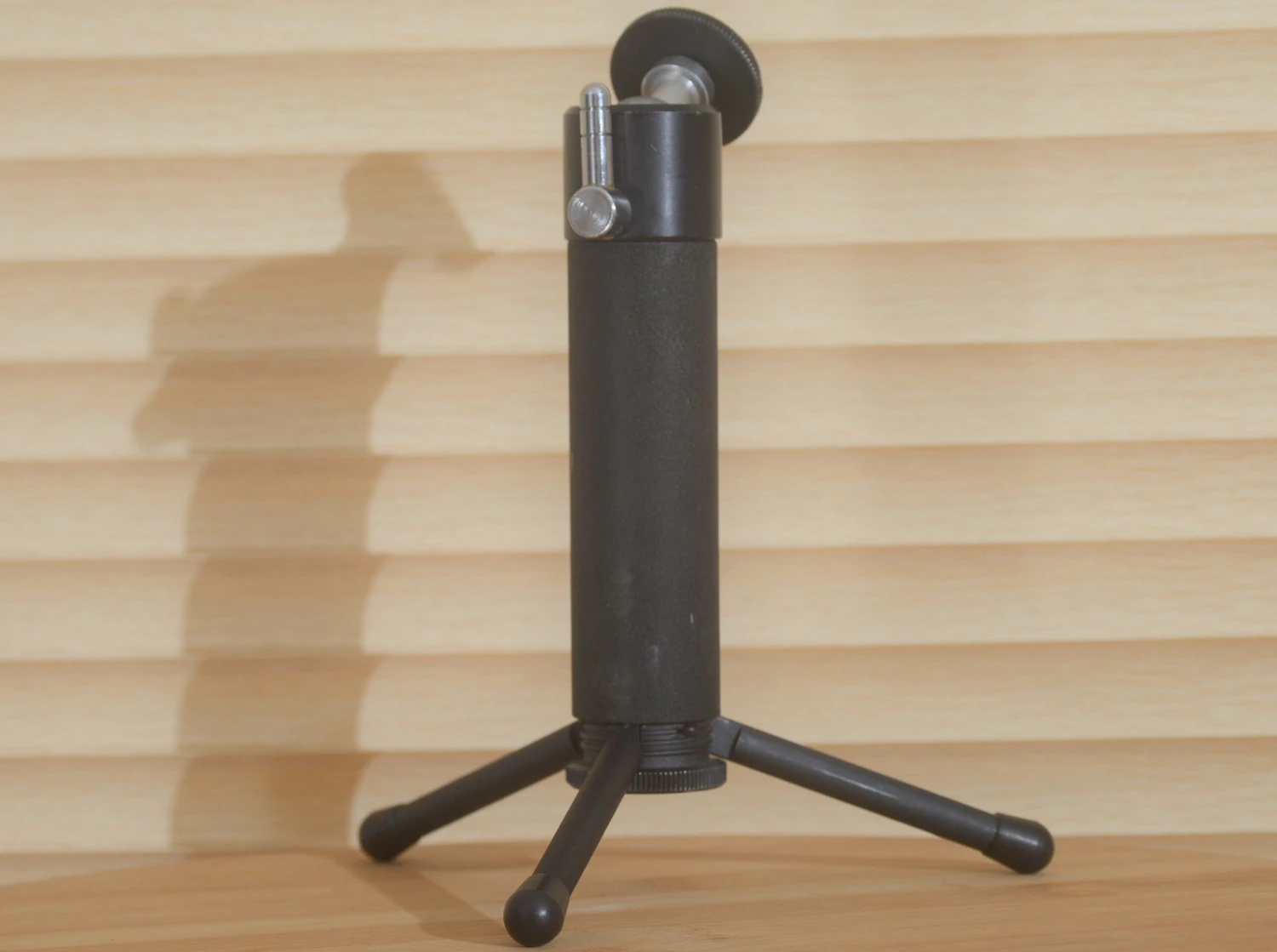 Adorable Pocket Size Photax Grip-Pod. A Perfect Addition To Any Level Of Photographers Kit. Great For Flash Or Slow Long Exposure Photography 4 Adorable Pocket Size Photax Grip-Pod. A Perfect Addition To Any Level Of Photographers Kit. Great For Flash Or Slow Long Exposure Photography - Image 2