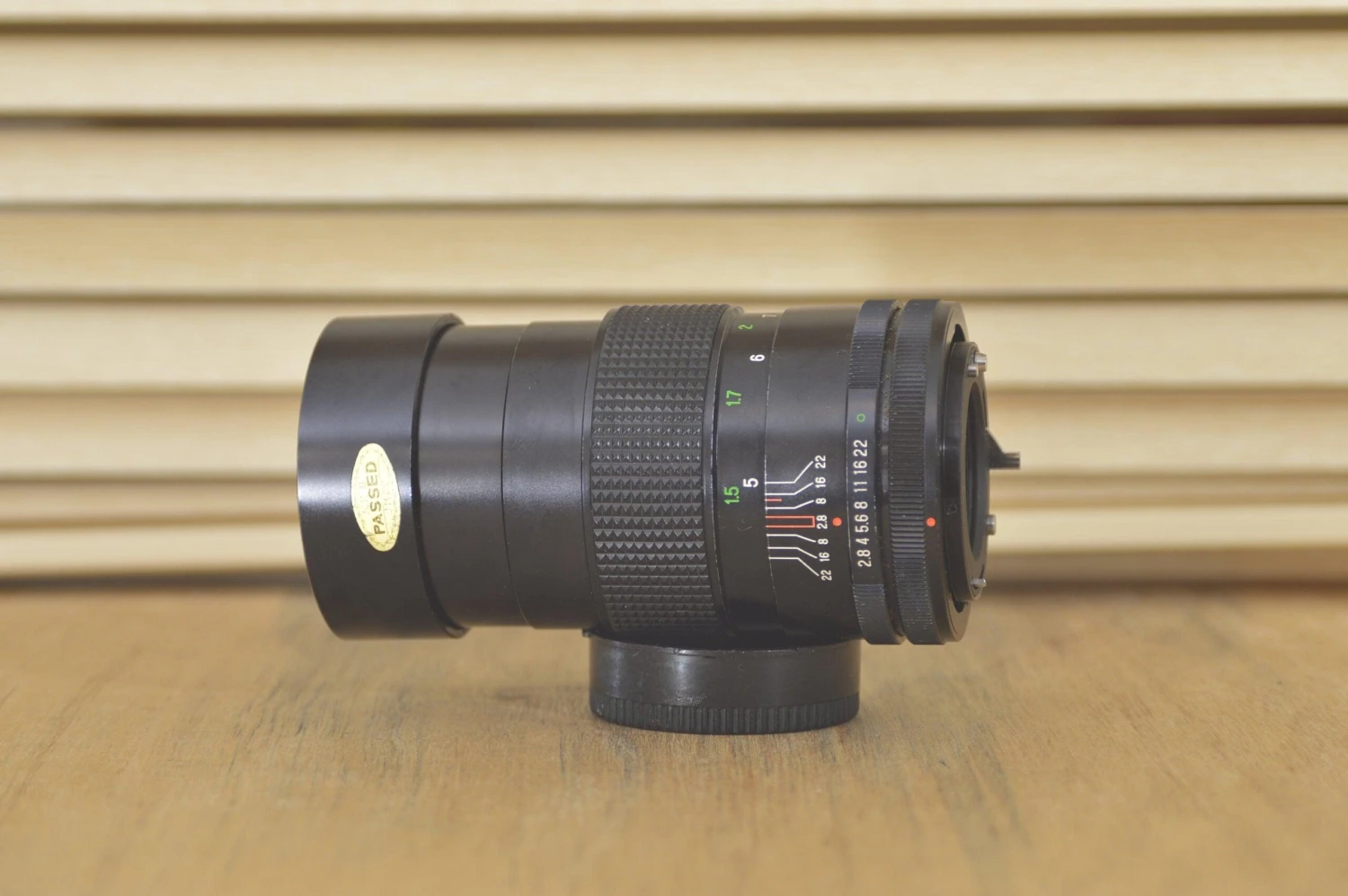 Super Sharp Vivitar FD 135mm 2.8 Lens With Leather Case. This Is A Beautiful Lens Especially For Portraiture Work. A Stunning Bit Of Glass! 7 Super Sharp Vivitar FD 135mm 2.8 Lens With Leather Case. This Is A Beautiful Lens Especially For Portraiture Work. A Stunning Bit Of Glass! - Image 5