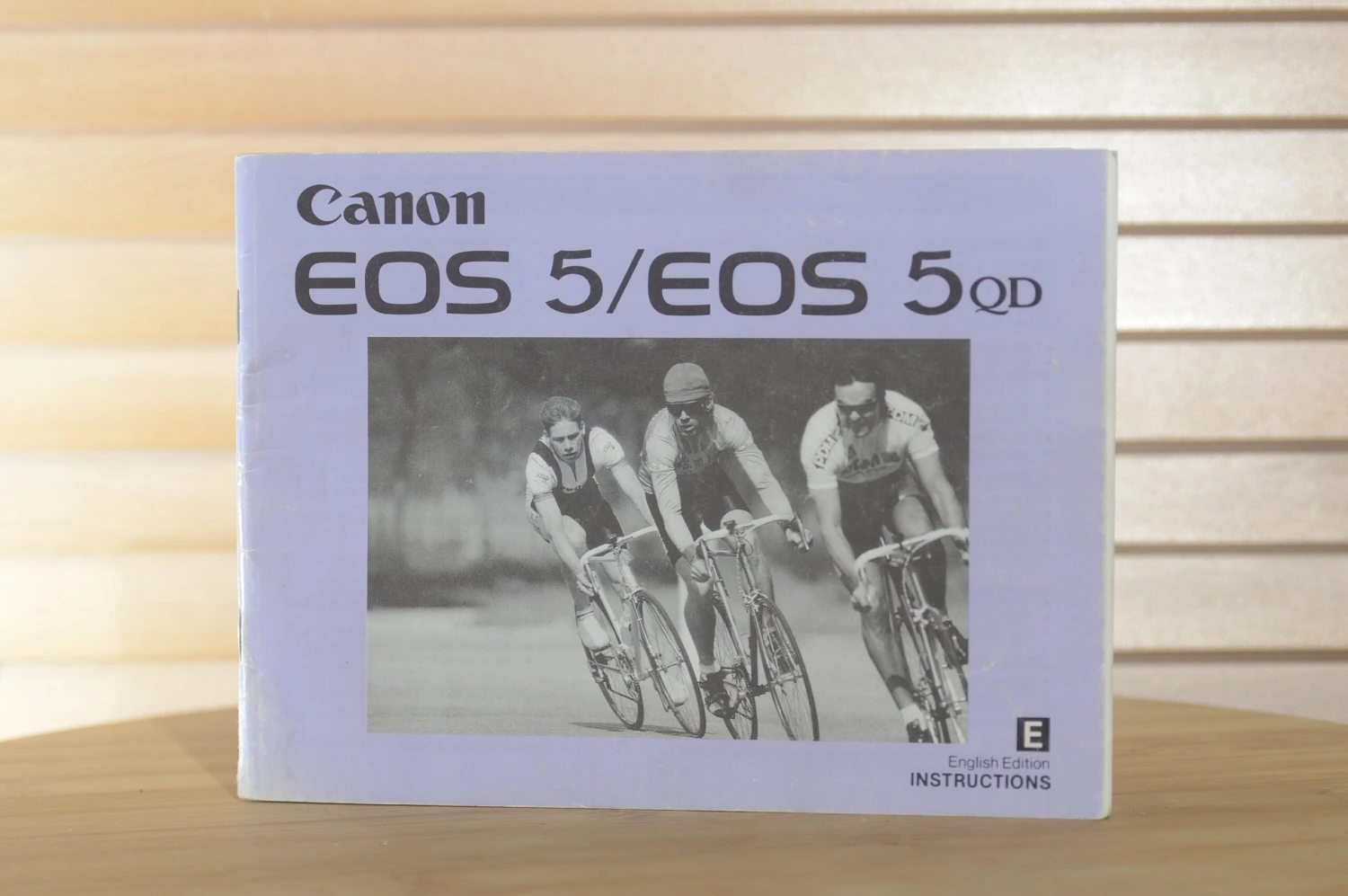 Selection Of Vintage Canon EOS Instruction Manuals. Ideal Equipment For All Levels Of Photographers 5 Selection Of Vintage Canon EOS Instruction Manuals. Ideal Equipment For All Levels Of Photographers - Image 3